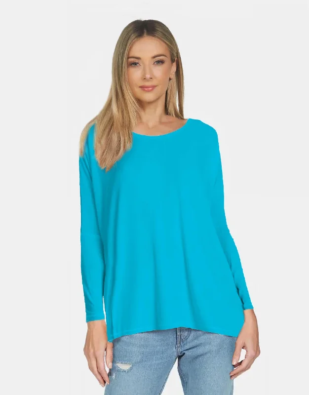 Turtleneck Women Long Sleeve Top for Cold Winter DaysHunter Turquoise Stone