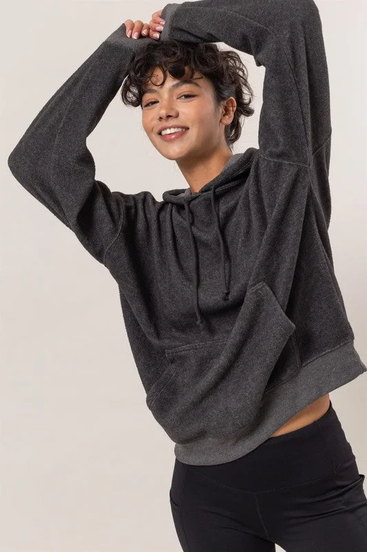 Ruffled Cuff Women Long Sleeve Top with a Feminine TouchDusty Brushed Oversized Hoodie