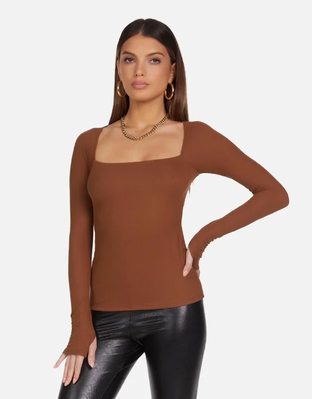 Turtleneck Women Long Sleeve Top for Cold Winter DaysKaleb Camel