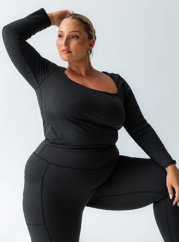 Thermal Women Long Sleeve Top for Extra Warmth in WinterThriving Activewear Top Black Curve