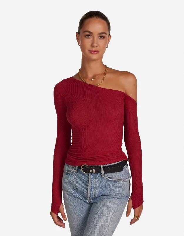 Thermal Women Long Sleeve Top for Extra Warmth in WinterMagdaleno Maroon