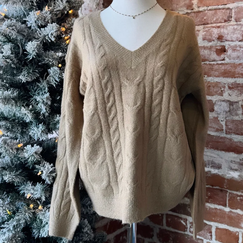 Cashmere Women Sweater with a Luxurious Soft TouchCable Knit V Neck Sweater