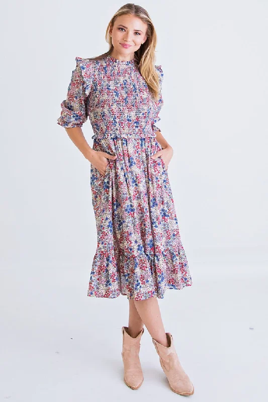 Lace - Embellished Women Dress for an Elegant and Sophisticated AppearanceFloral Ditzy Smock Midi Dress