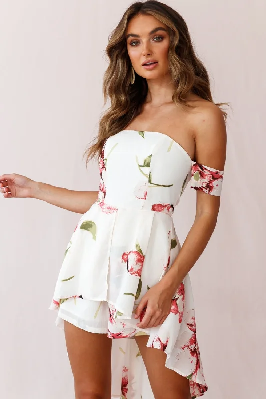 Sleeveless Women Dress in Bright Colors for Summer PartiesJessa High-low Summer Brunch Romper Off White