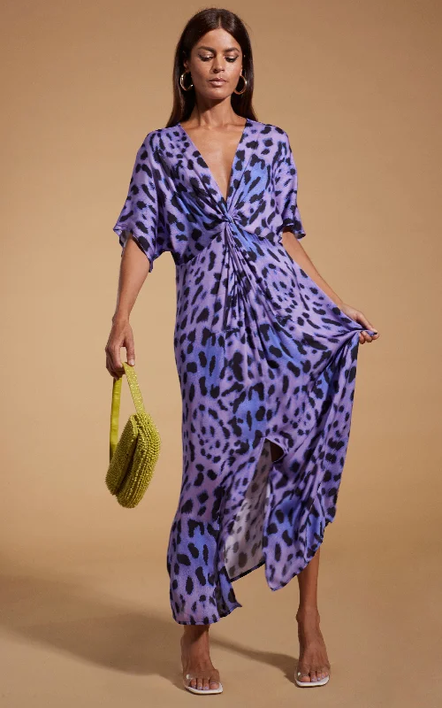 Empire Waist Women Dress to Accentuate the Bust and Conceal the WaistMakuna Kaftan In Lilac Leopard