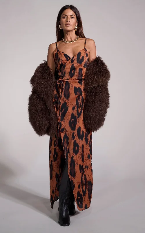 Off - the - Shoulder Women Dress for a Romantic and Feminine LookMariah Wrap Dress In Chocolate Leopard