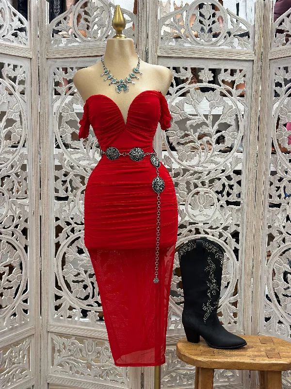 Ball Gown Women Dress with a Full Skirt for a Princess - like LookRed Ruched Heart Lined Mesh Dress- Stretchy