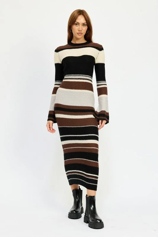 Pleated Women Dress with a Timeless and Elegant TextureStriped Maxi Dress