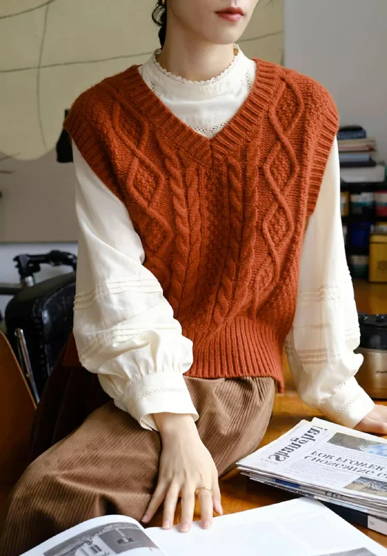 machine washable women cardigan for easy careMaple Cable Knit Vest (Rust)